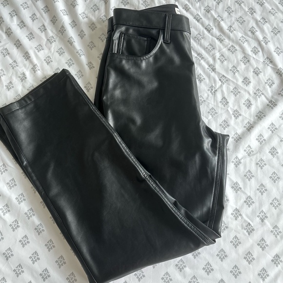 Abercrombie and Fitch 90s Straight Vegan Leather Pants. - Picture 3 of 10